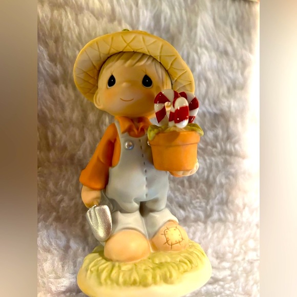 Precious Moments in Box Raisin Cane on the Holidays Figurine - Picture 3 of 8